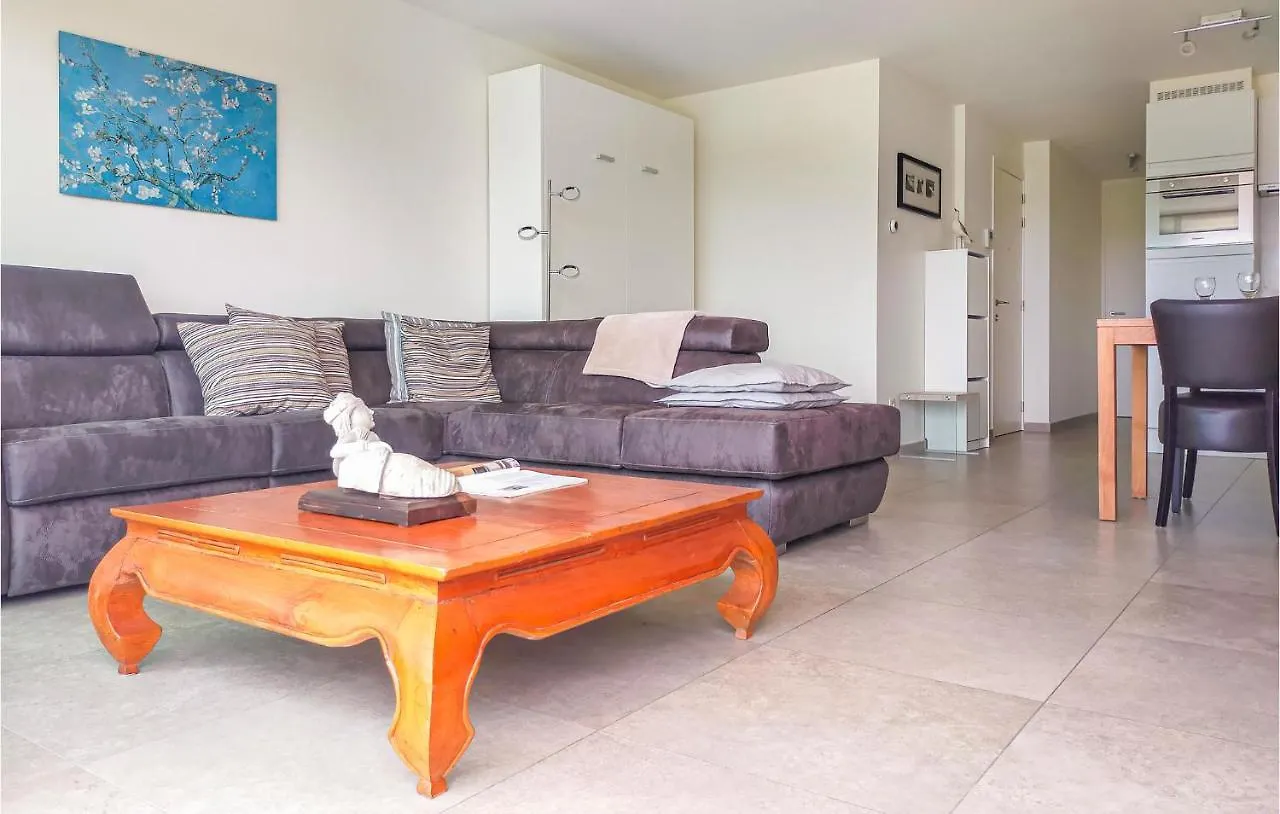 2 Bedroom Cozy Apartment In Oostende  أوستيند