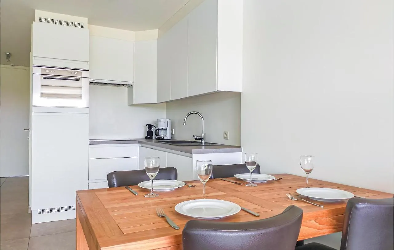 2 Bedroom Cozy Apartment In Oostende بلجيكا