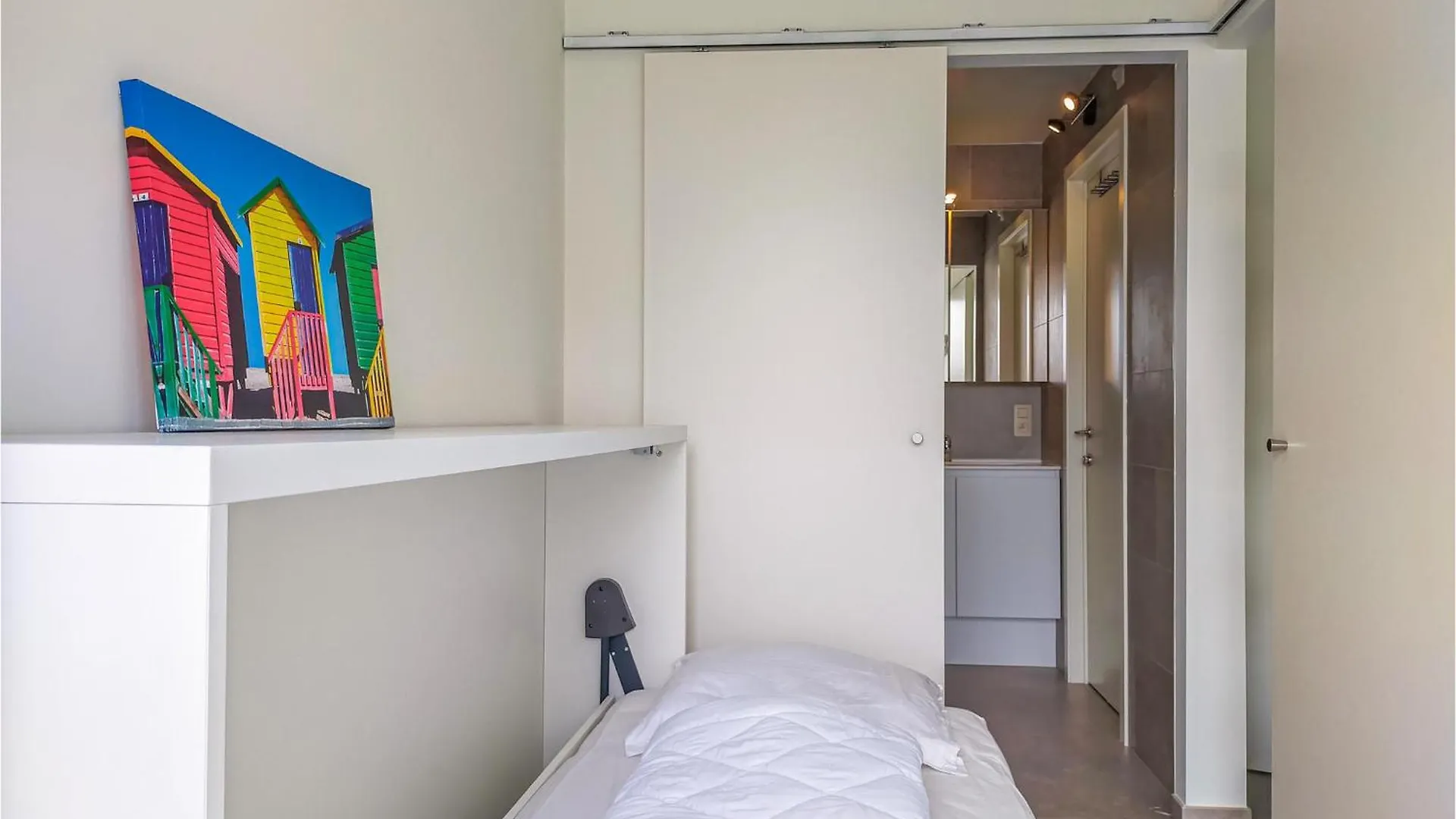 2 Bedroom Cozy Apartment In Oostende أوستيند